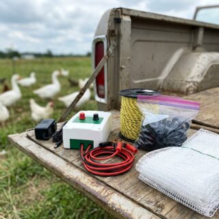 Комплект электропастуха для птиц AGRI 500 на 1 га (на арматуру)
